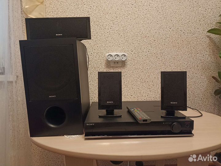 Музыкальный центр sony