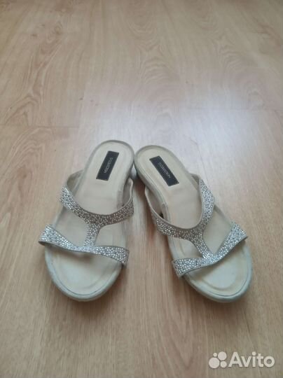 Шлепки женские 36 размер кожа