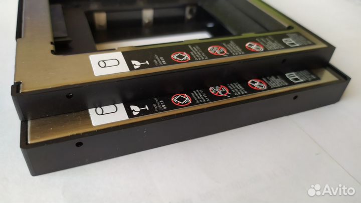 Шасси салазки для установки HDD и SSD вместо DVD