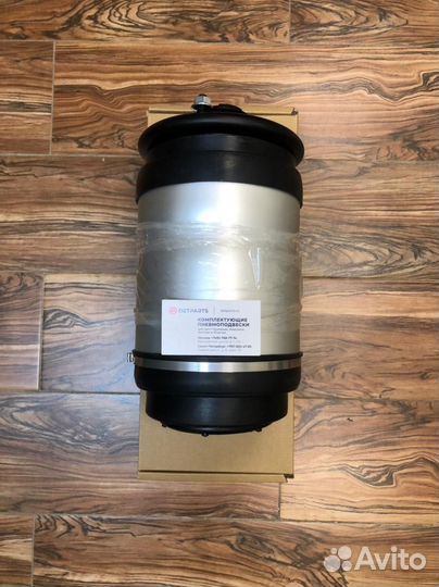 Пневмоподушка LR D3 задняя RKB500010