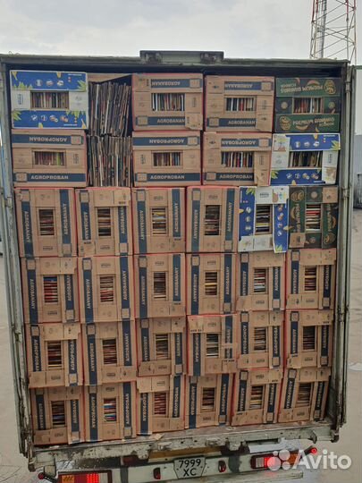 Банановая коробка