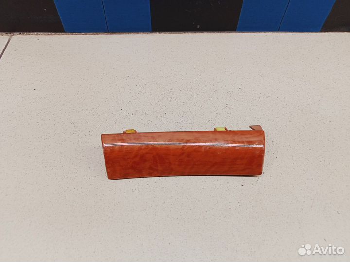 Накладка (кузов внутри) Avensis II 2003-2008