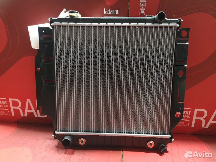 Радиатор двс Jeep Wrangler YJ AMC150