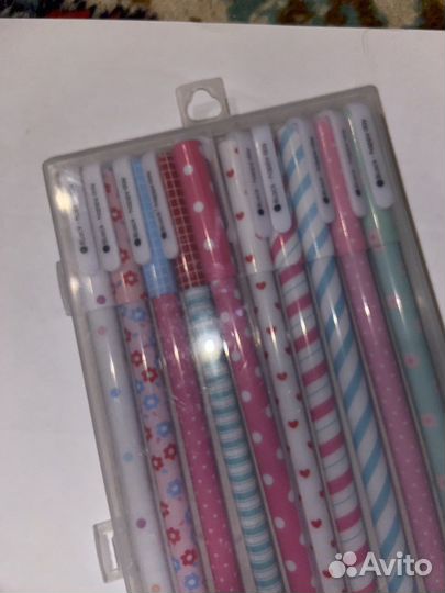 Черные ручки