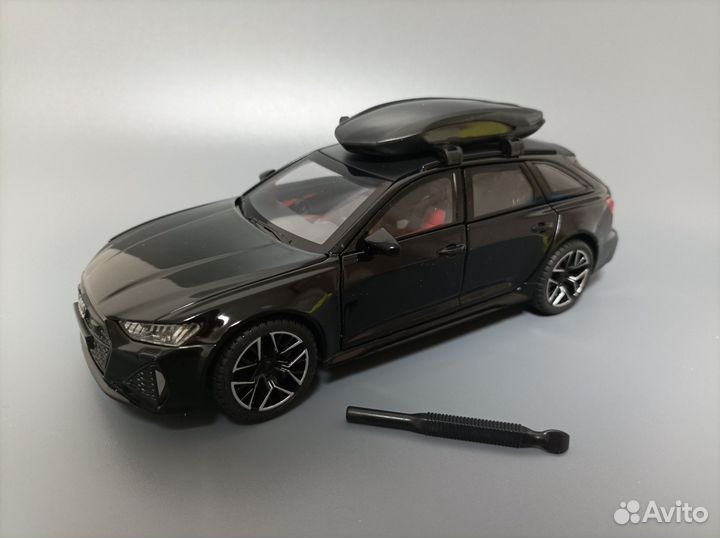 Машинка Audi RS6 металлическая