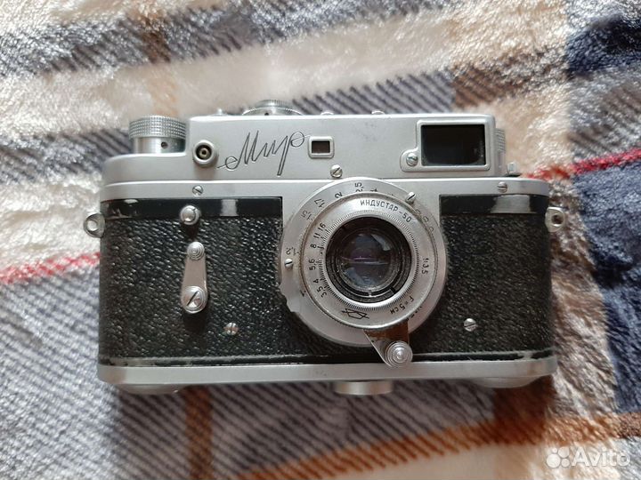 Ретро фотоаппарат Мир