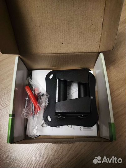 Кронштейн для тв наклонный Hi HTN-2211B