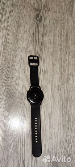 Умные часы Samsung Galaxy Watch Active