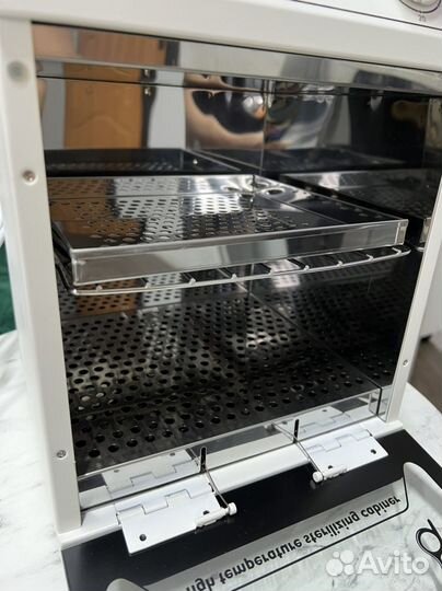 Стерилизатор для маникюрных инструментов