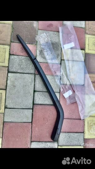 Дворник задней двери Toyota Yaris, Fielder, Vitz