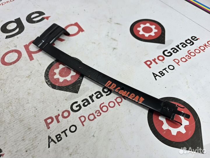 Направляющая стекла двери передней правой Geely Co