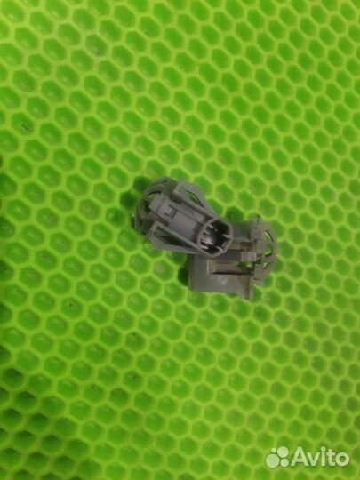 Плафон подсветки багажника Тойота