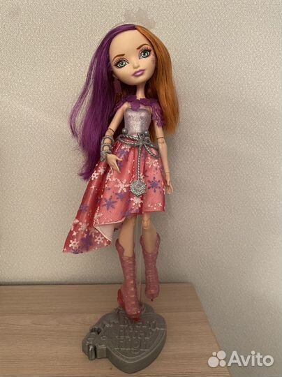 Ever After High Fairest on ice