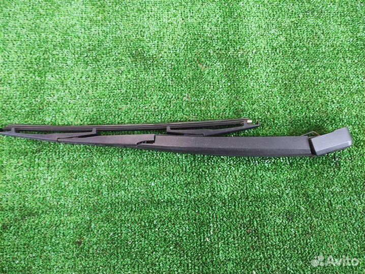 Поводок стеклоочистителя задний Ssangyong Actyon