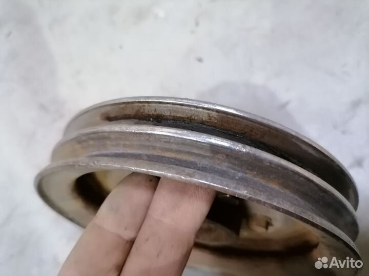 Шкив коленвала Volvo 340 2.0 1984-1991