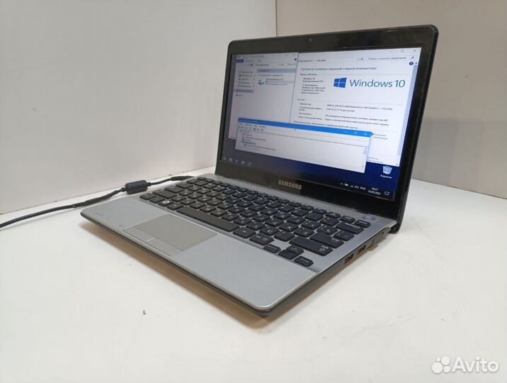 Ноутбук Samsung NP305U1A