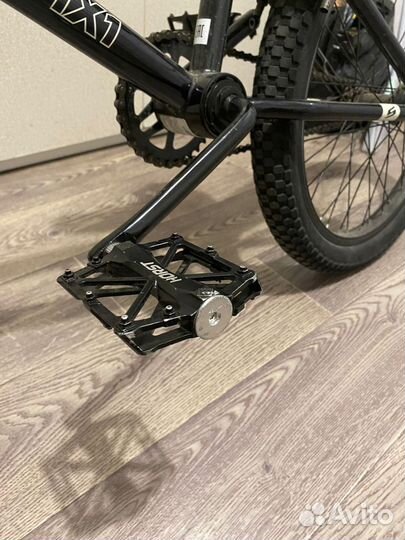 Трюковой велосипед bmx