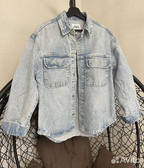 Джинсовая рубашка zara