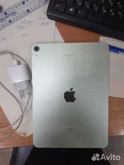 Планшет Apple iPad Air 4 (2020) 256Gb Wi-Fi