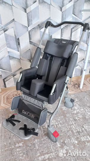 Коляска инвалидная детская Racer