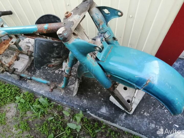 Рама от мотоцикла Урал