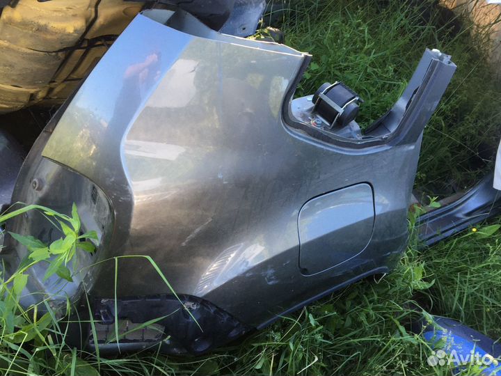 Задняя часть nissan terrano