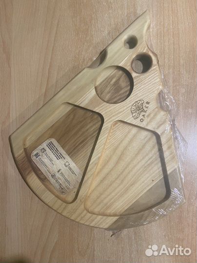 Менажница в виде кусочка сыра