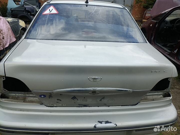 Крышка багажника Daewoo Nexia