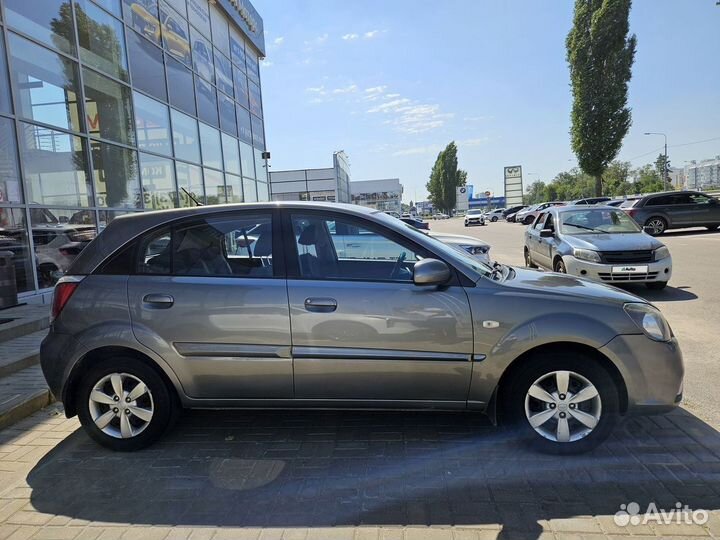 Kia Rio 1.4 AT, 2010, 179 461 км