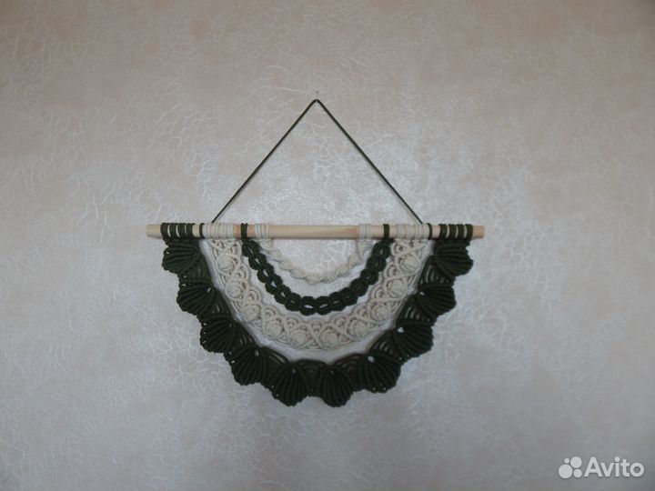 Панно макраме полукруглое