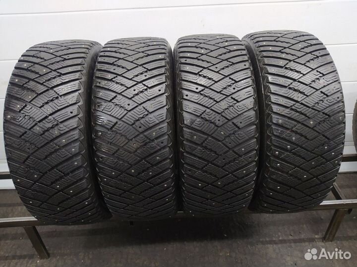 Goodyear Ultragrip Ice Arctic 235/55 R18 101V