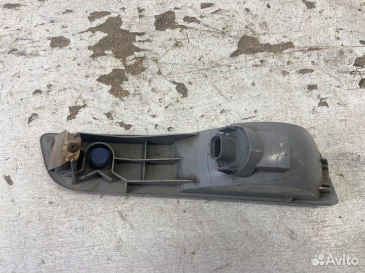 Фонарь противотуманный задний правый Mitsubishi