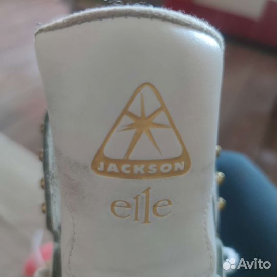 Фигурные коньки jackson Elle