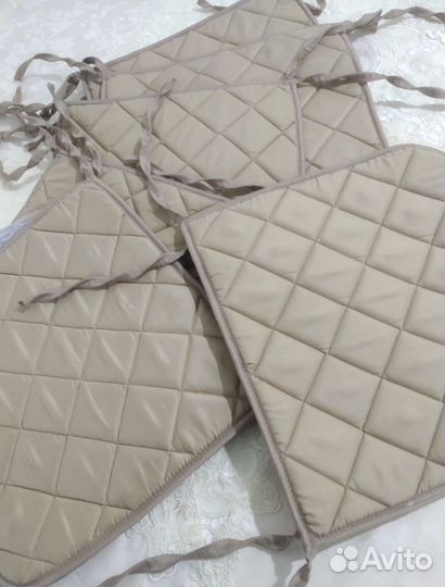 Сидушки на табуретки