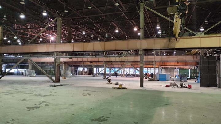 Имущественный комплекс м. Академика Янгеля