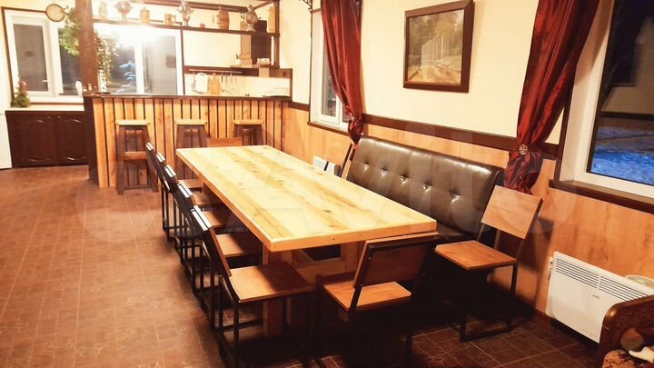 Дом 200 м² на участке 10 сот.