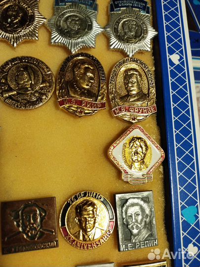 Значки ссср.тема личности