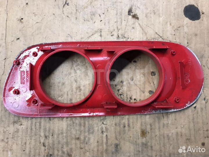 Облицовка фары противотуманной правая DAF