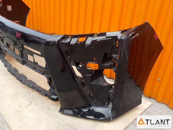 Бампер передний toyota voxy