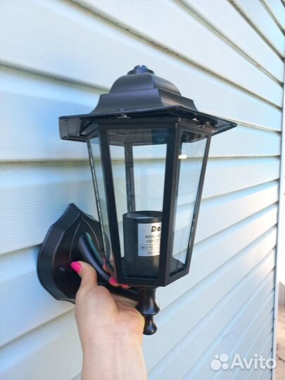 Светильник уличный настенный новый