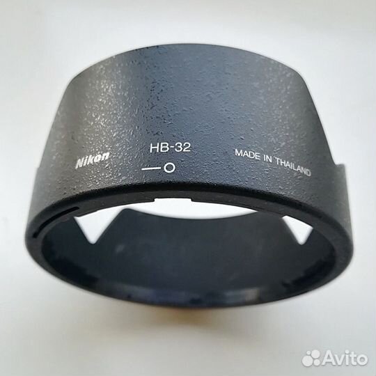 Бленда Nikon HB-32 для объектива