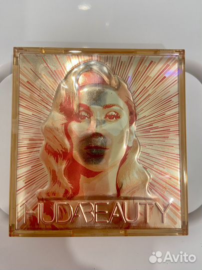 Палетка хайлайтеров Huda Beauty