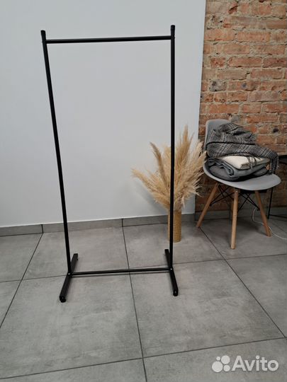 Вешалка напольная