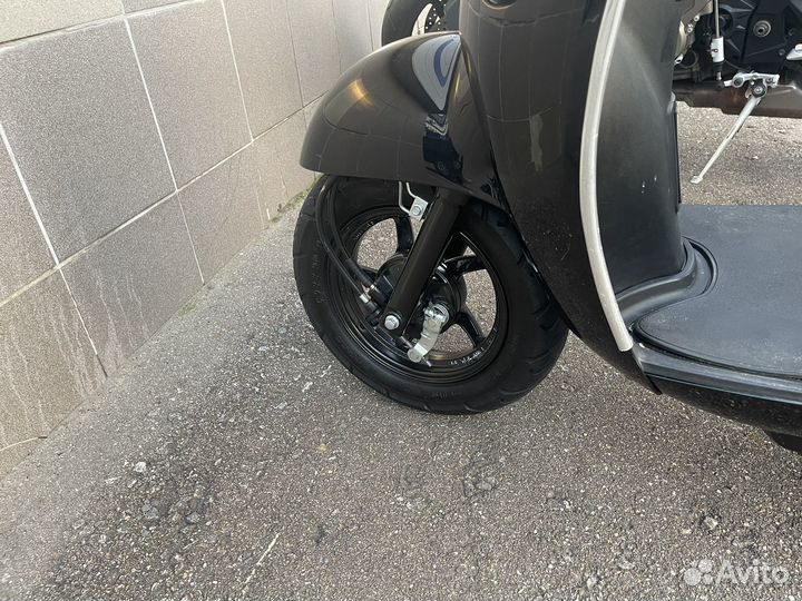 Ретро-скутер Yamaha Vino 4T