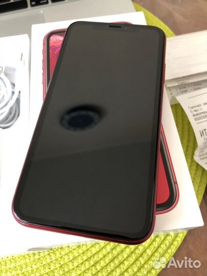 iPhone Xr, 64 ГБ