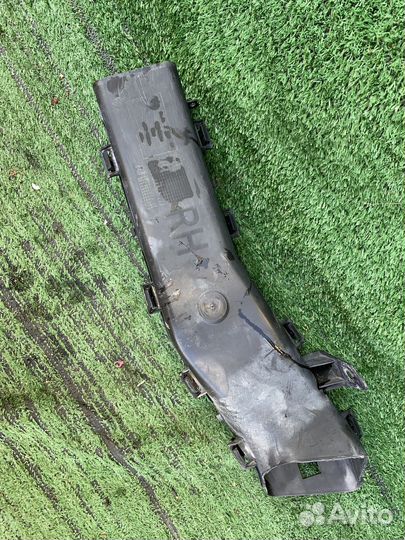 Воздуховод BMW X5 E70 51747158380 R