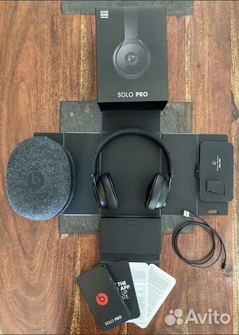 Беспроводные наушники Beats Solo Pro