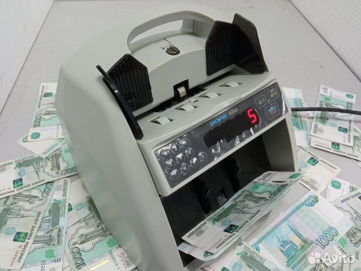 Счетчик банкнот Дорс 600 с детекцией dors