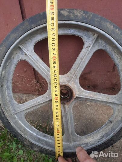 Колёса для садовой тележки