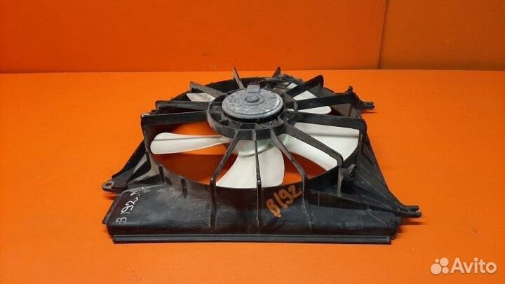 Вентилятор основного радиатора левый Acura Rdx TB1